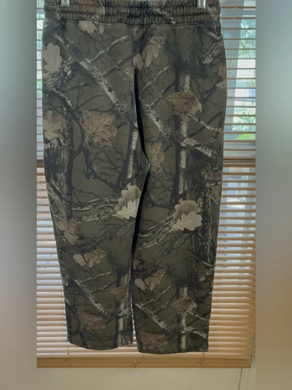 Mens HOLLISTER Heavy Weight Sweat Pants Green Camo SZ Small